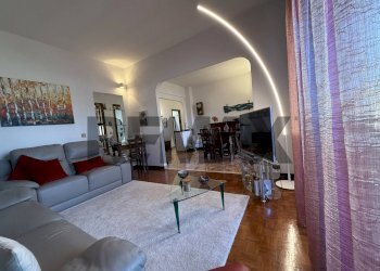Sala da pranzo - Quadrilocale Via Rusca
 
37, Savona - foto 38