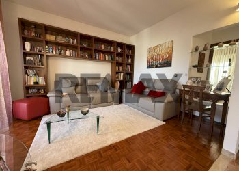 Sala da pranzo - Quadrilocale Via Rusca
 
37, Savona - foto 43