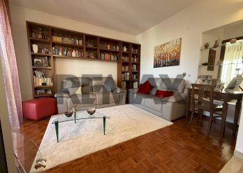 Sala da pranzo - Quadrilocale Via Rusca
 
37, Savona - foto 44