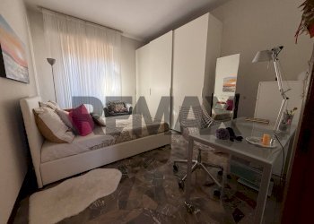 Camera / camera da letto - Quadrilocale Via Rusca
 
37, Savona - foto 53