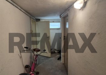 Hall / corridoio - Three-room apartment Via Giuseppe Giusti
 
6, Comacchio - photo 20