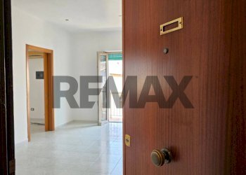 Hall / corridoio - Quadrilocale Via Papa Giovanni XXIII
 
69, Vieste - foto 12
