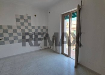 Stanza vuota - Quadrilocale Via Papa Giovanni XXIII
 
69, Vieste - foto 18