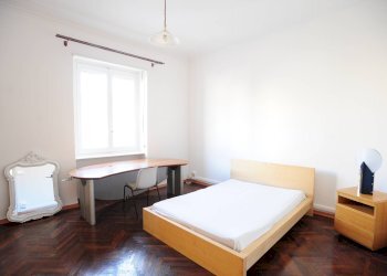 Foto 5 - Trilocale Via Carlo Della Porta
 
18, Torino - foto 4