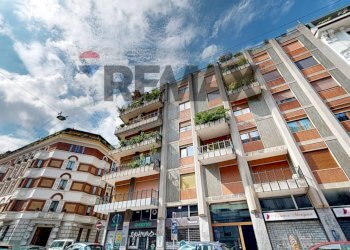 Edificio all\'aperto - Bilocale Via Galvano Fiamma
31, Milano - foto 10