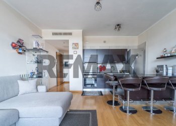 Sala da pranzo - Bilocale Piazza Generale Carlo Alberto dalla Chiesa
 
41, Fiumicino - foto 2