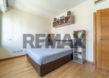 Camera / camera da letto - Bilocale Piazza Generale Carlo Alberto dalla Chiesa
 
41, Fiumicino - foto 17