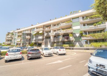 Edificio all\'aperto - Bilocale Piazza Generale Carlo Alberto dalla Chiesa
 
41, Fiumicino - foto 36