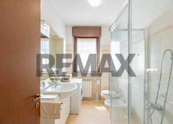Bagno - Trilocale via Firenze
 
7/4, Busto Arsizio - foto 14