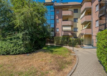 Edificio all\'aperto - Trilocale via Firenze
 
7/4, Busto Arsizio - foto 26