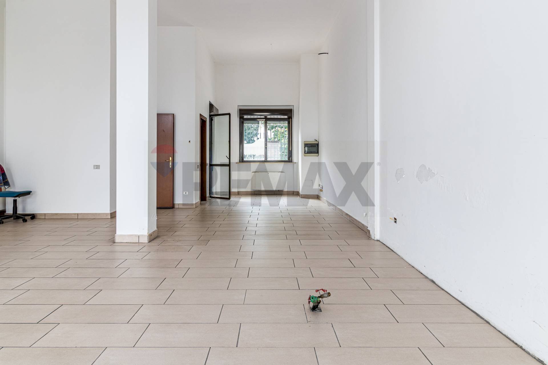 Stanza vuota - Negozio Via Quintino Sella
125, Busto Arsizio - foto 2