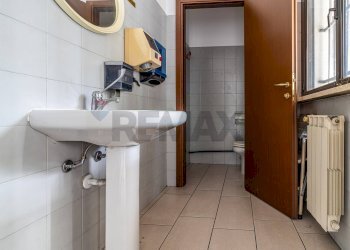 Bagno - Negozio Via Quintino Sella
125, Busto Arsizio - foto 12