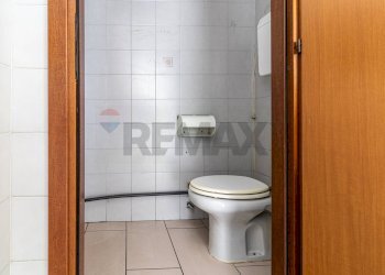 Bagno - Negozio Via Quintino Sella
125, Busto Arsizio - foto 13