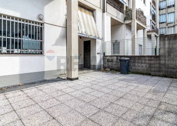 Terrazza - Negozio Via Quintino Sella
125, Busto Arsizio - foto 19