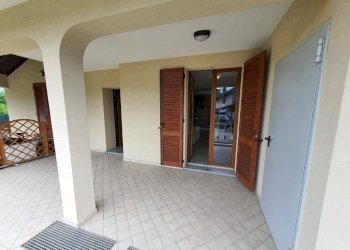 Foto 2 - Bilocale Via Novara
 
7, Arsago Seprio - foto 2