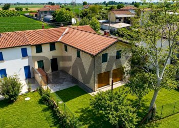 Casa all\'aperto - Casa indipendente via Saline
 
13, Due Carrare - foto 6