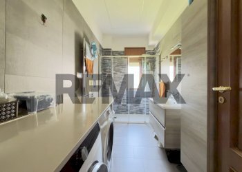 Bagno - Trilocale Corso Amedeo Di Savoia Duca D'aosta
 
210, Napoli - foto 10