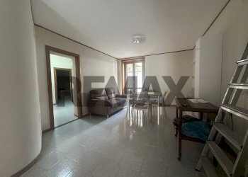 Sala da pranzo - Quadrilocale Piazza gesu e maria
24, Napoli - foto 2
