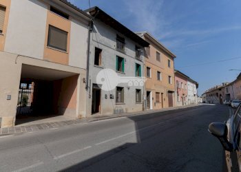 Foto 2 - Trilocale Via Mazzini
 
52, Alfianello - foto 2