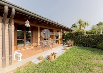 Foto 3 - Villa a Schiera Via P.ondei
 
12 a, Lonato del Garda - foto 3