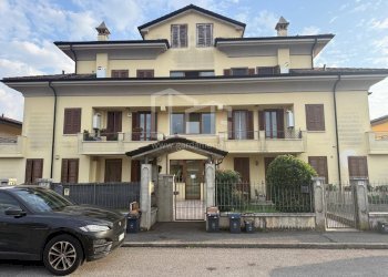 Foto 1 - Bilocale via Don Pietro Ressini
 
13, Orzinuovi - foto 1