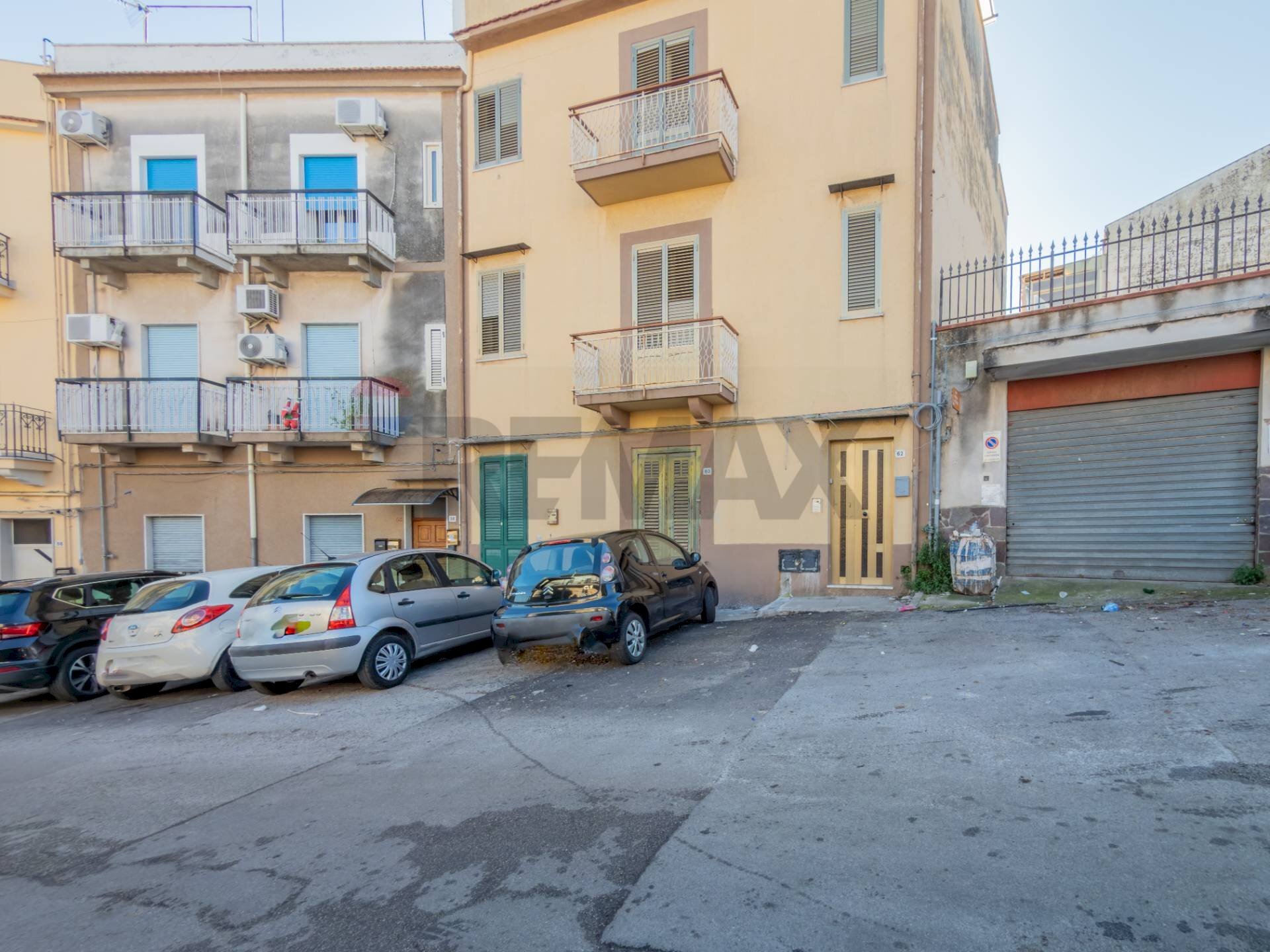 Edificio all\'aperto - Box Via Francesco Baracca
64, Palermo - foto 2