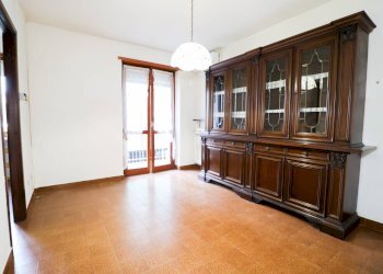 Foto 4 - Trilocale Viale Vittorio Veneto
 
55, Chivasso - foto 4