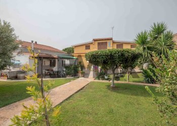Giardino - Villa Via Fortugneddo
 
3, Ragusa - foto 6