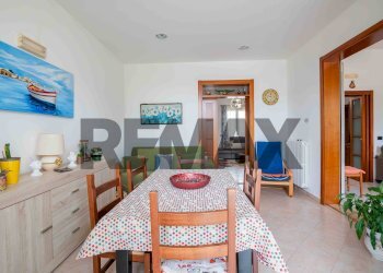 Sala da pranzo - Villa Via Fortugneddo
 
3, Ragusa - foto 31
