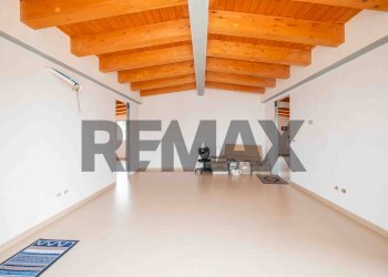 Stanza vuota - Villa Via Fortugneddo
 
3, Ragusa - foto 46