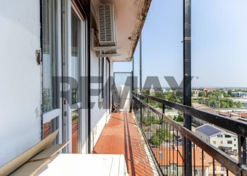 Balcone - Trilocale Via Venti Settembre
2, Cinisello Balsamo - foto 7