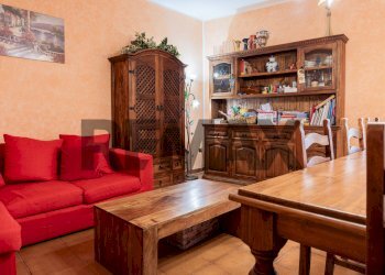 Sala da pranzo - Appartamento Sant'Antonio Abate
 
105, Campobasso - foto 14