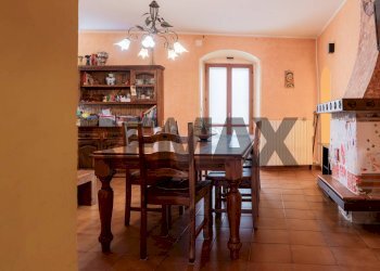 Sala da pranzo - Appartamento Sant'Antonio Abate
 
105, Campobasso - foto 16
