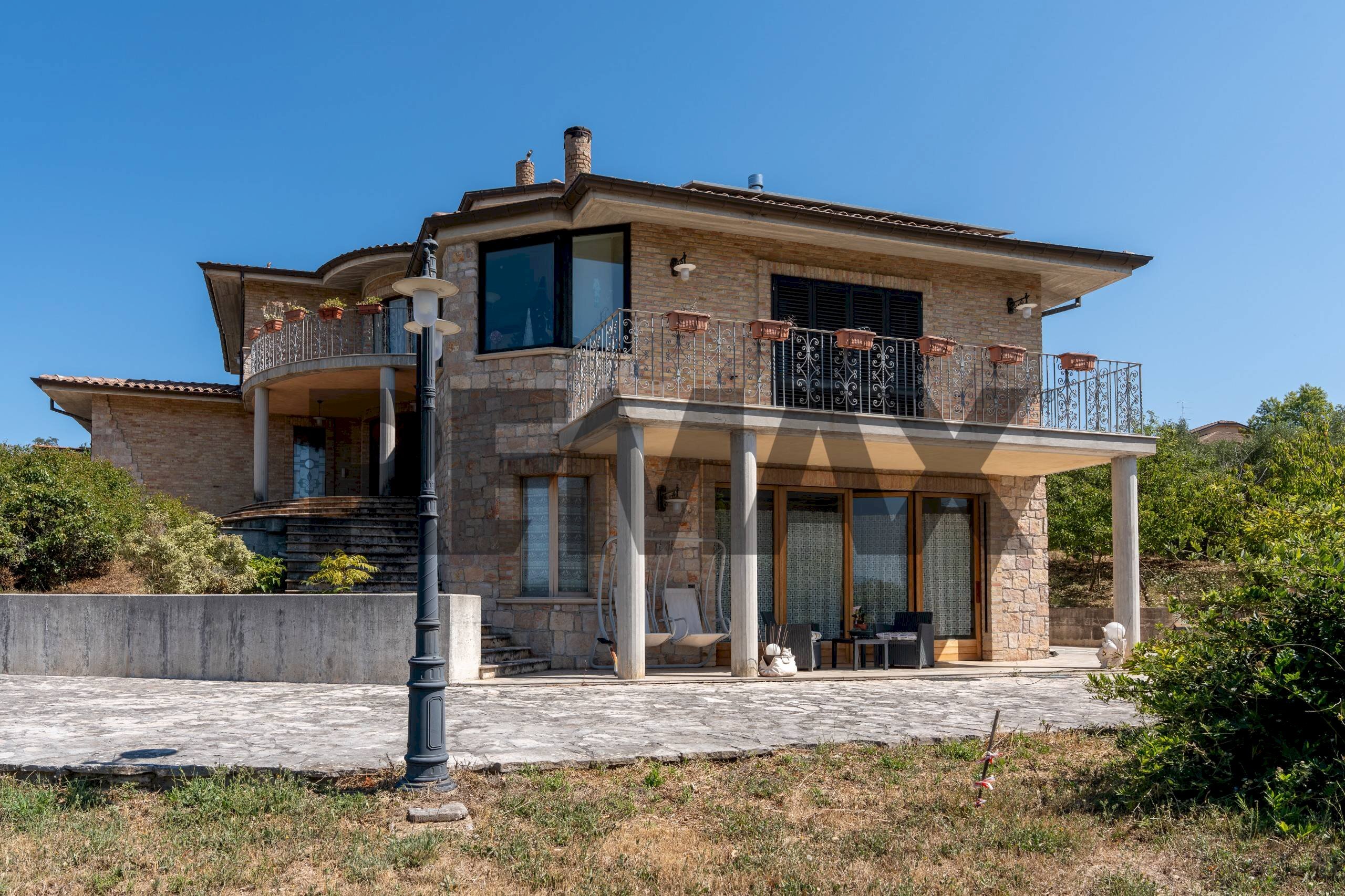 Casa all\'aperto - Villa Colle delle Api
 
139/H, Campobasso - photo 3