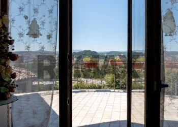 Balcone - Villa Colle delle Api
 
139/H, Campobasso - photo 38