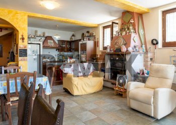 Sala da pranzo - Villa Colle delle Api
 
139/H, Campobasso - photo 41
