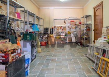 Dispensa di stoccaggio - Villa Colle delle Api
 
139/H, Campobasso - photo 54