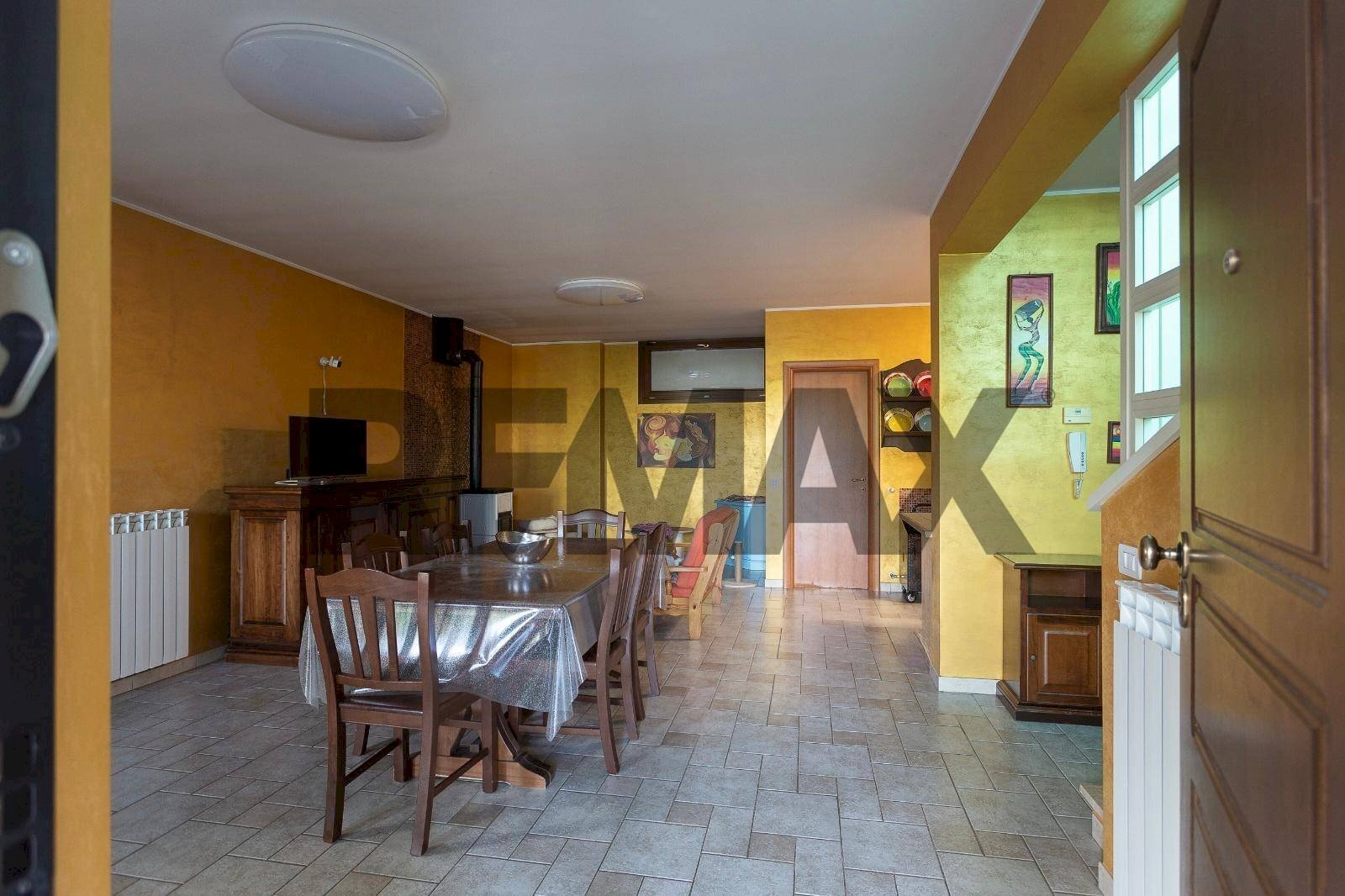 Sala da pranzo - Villa via Michelangelo
2, Ripalimosani - foto 3