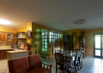 Sala da pranzo - Villa via Michelangelo
 
2, Ripalimosani - foto 5