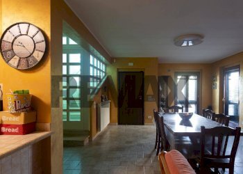Sala da pranzo - Villa via Michelangelo
 
2, Ripalimosani - foto 8