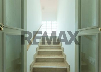 Scale - Villa via Michelangelo
 
2, Ripalimosani - foto 32