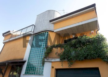 Edificio all\'aperto - Villa via Michelangelo
 
2, Ripalimosani - foto 47