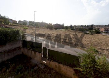 Edificio all\'aperto - Villa via Michelangelo
 
2, Ripalimosani - foto 58