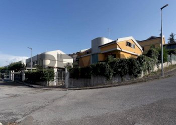 Casa all\'aperto - Villa via Michelangelo
 
2, Ripalimosani - foto 66