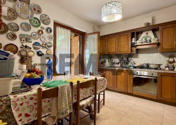 Cucina - Terraced Villa Via Collina
 
37, Città Sant'Angelo - photo 4