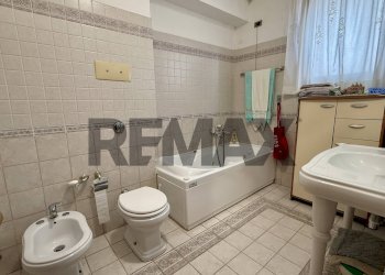 Bagno - Terraced Villa Via Collina
 
37, Città Sant'Angelo - photo 13