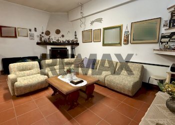 Soggiorno - Terraced Villa Via Collina
 
37, Città Sant'Angelo - photo 21