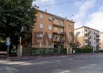 Edificio all\'aperto - Quadrilocale Via Montebello
 
37, Parma - foto 16