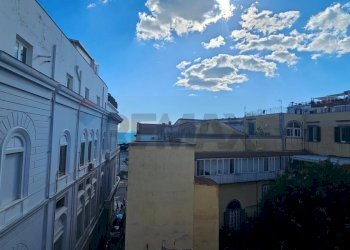 Edificio all\'aperto - Attico Arco Mirelli
 
7, Napoli - foto 9