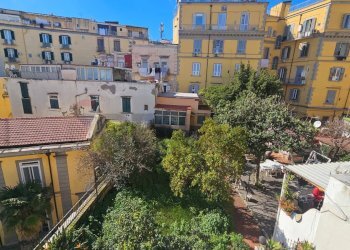 Edificio all\'aperto - Attico Arco Mirelli
 
7, Napoli - foto 16